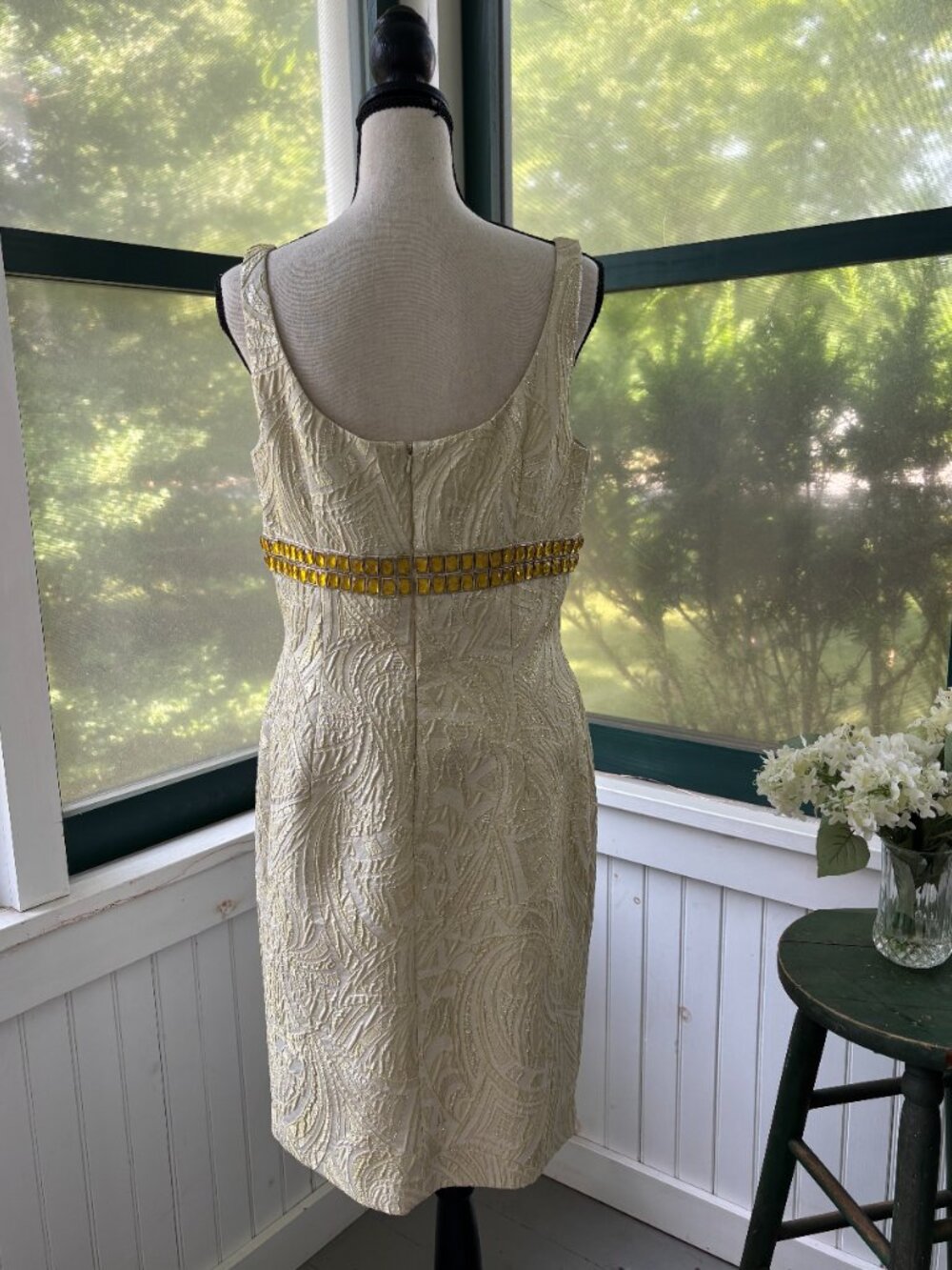 Carmen Marc Valvo | Ivory Gold  Dress, | Size 8 | Like New— Amazing Deal - Picture 3 of 6